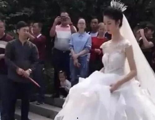 山东新娘吃瓜,山东新娘喜宴上的甜蜜瓜果盛宴