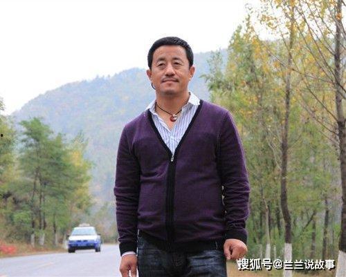 赵本山老婆吃瓜,揭秘娱乐圈幕后真相