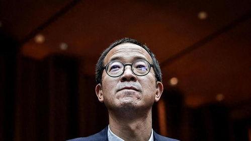 俞敏洪直播吃瓜,瓜果飘香引网友热议