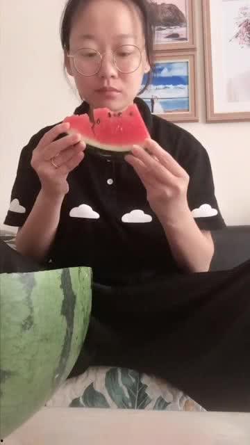 喂奶可以吃瓜主吗,健康吃瓜指南