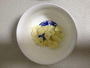 醋溜葫芦瓜怎么吃,醋溜葫芦瓜的独特吃法揭秘