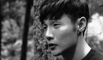 歌手经纪人吃瓜,幕后操盘手背后的“吃瓜”故事