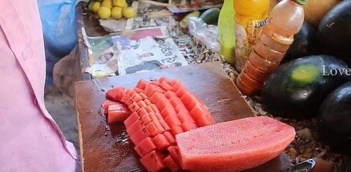 印度特色吃瓜的视频