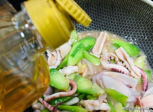 吃鱿鱼吃瓜,一场味蕾的狂欢之旅