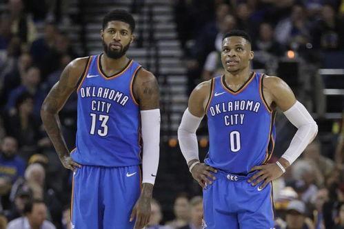 快船太阳球迷吃瓜,吃瓜狂欢，揭秘赛场背后的故事