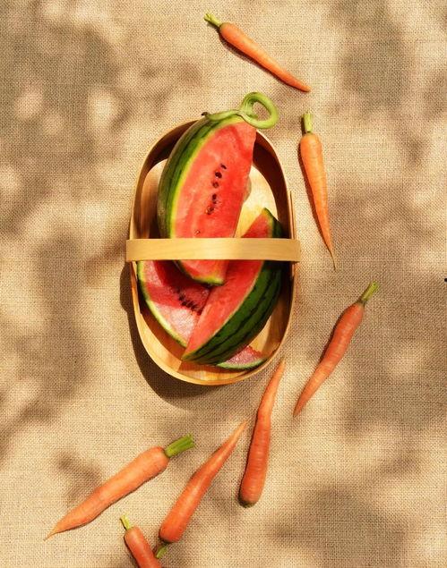 吃瓜没胃口想吐,揭秘吃瓜引发的“吐”现象