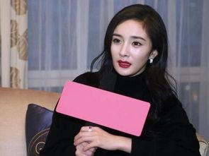 杨幂回应吃瓜群众,直面争议，展现真实自我