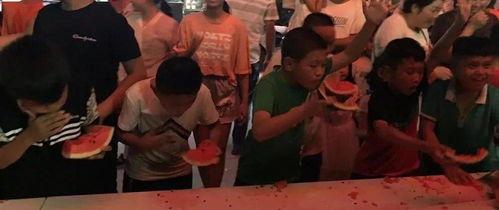 各大网红吃瓜群众,揭秘娱乐圈最新热点事件！